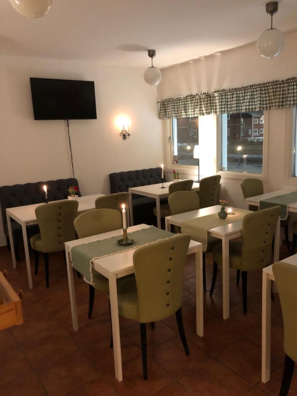 Maelaroe Hotell Ekerö Eksteriør bilde
